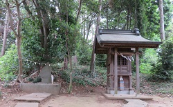 冑山神社