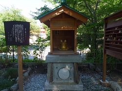 小豆沢神社